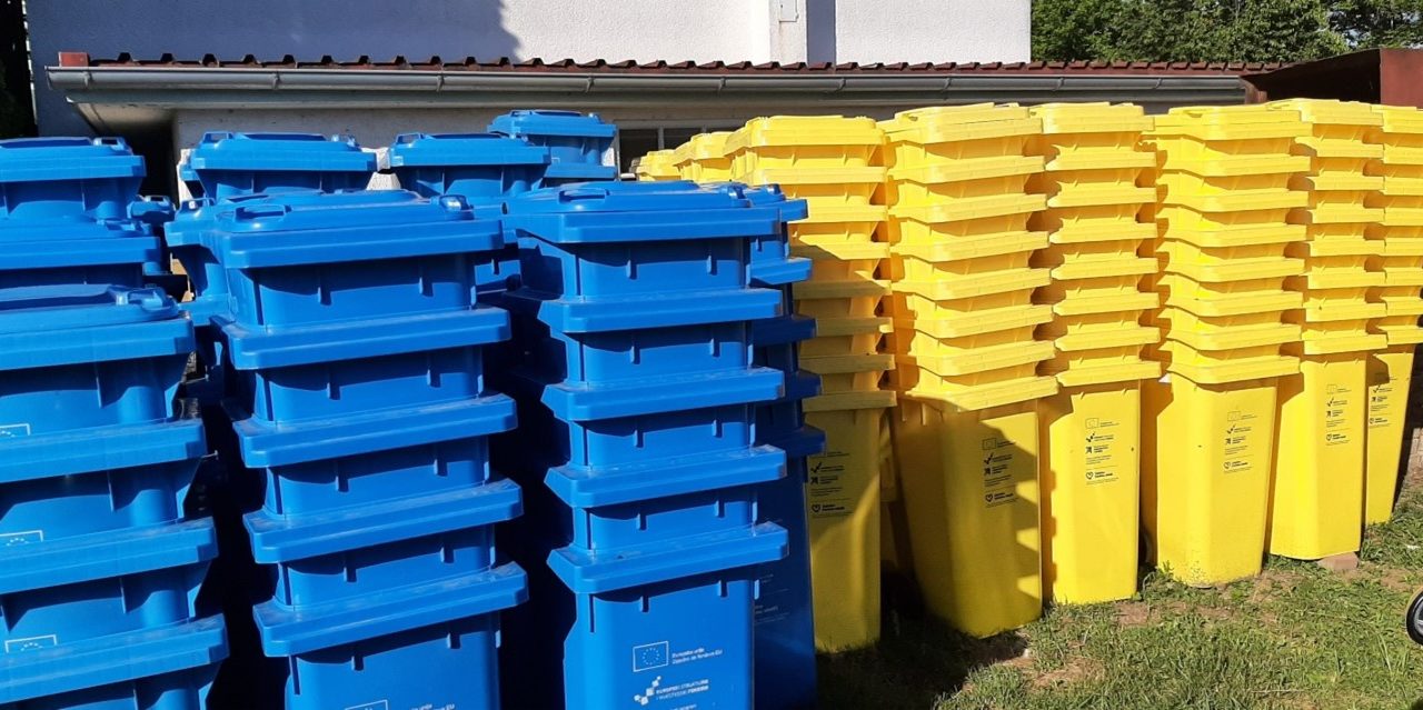 Podjela žutih i plavih spremnika za sakupljanje korisnog otpada